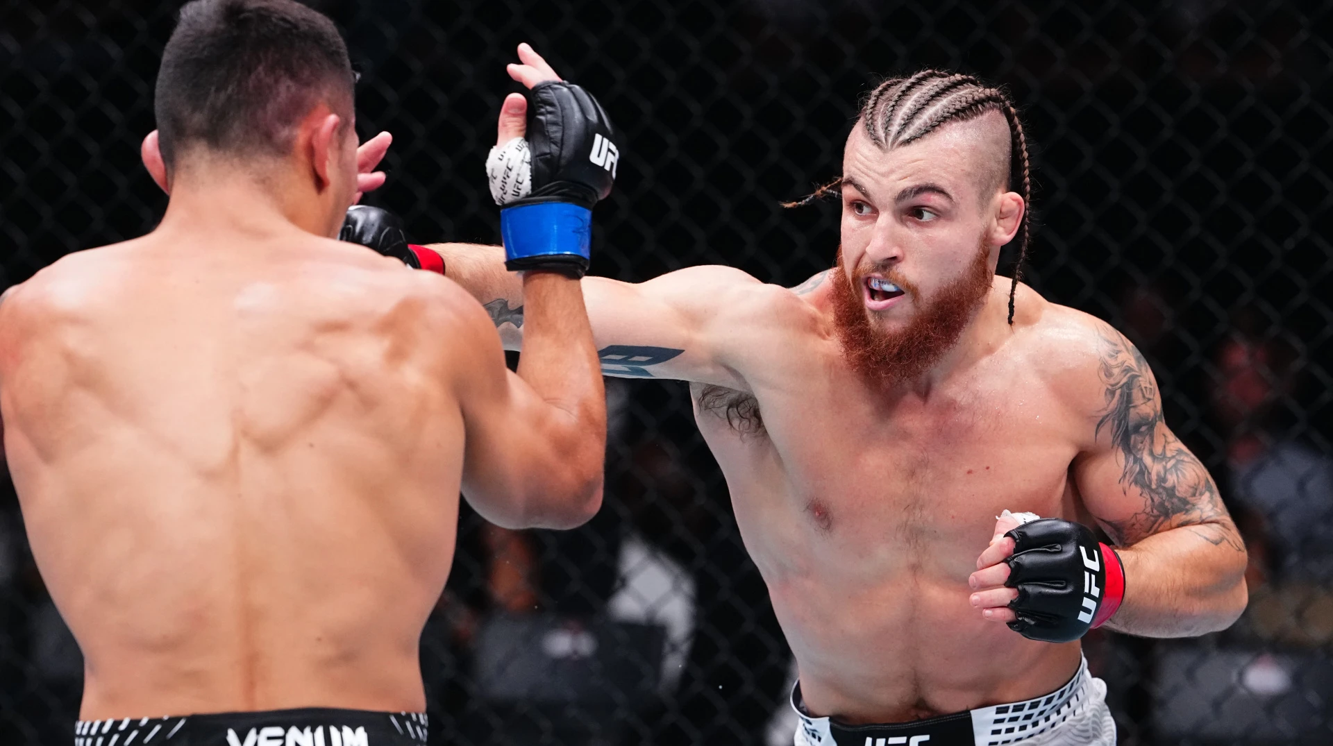 Донченко здобув впевнену перемогу над Соріано на турнірі UFC