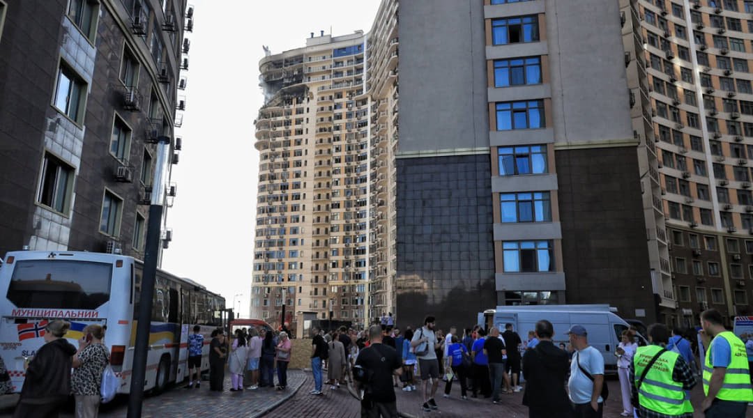Глава МЗС Литви: Заява Путіна про мир не варта довіри на фоні атак на Одесу