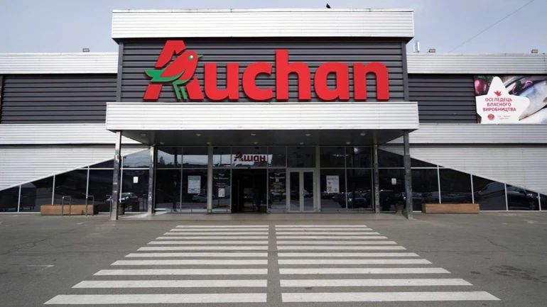 Кремль прокоментував вилучення активів Auchan та Nestlé у власників з "недружніх" країн
