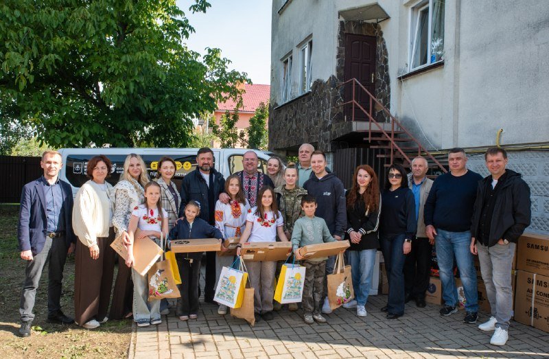 Маріупольська багатодітна родина Олега Кісленка: історія виживання та нові виклики після вторгнення