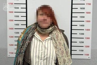 Мешканку Стрийського району засудили на 6 років за торгівлю психотропами з вікна власного дому