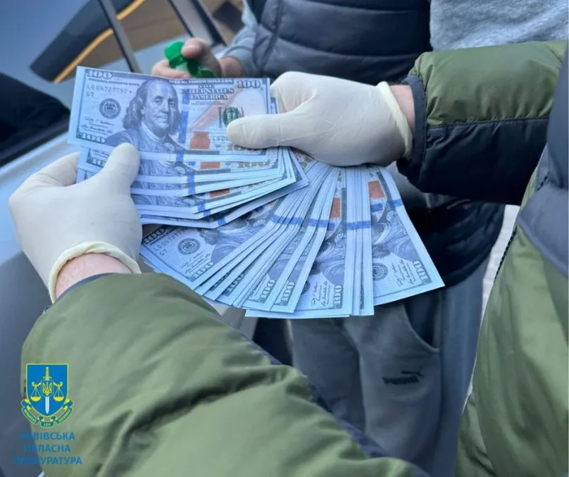 На Львівщині підприємця засуджено за спробу незаконного виїзду військовозобовʼязаного за кордон