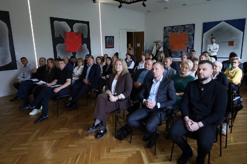 На Львівщині провели стратегічну сесію Living Lab: обговорення фінансової спроможності громад та ефективності публічних інвестицій