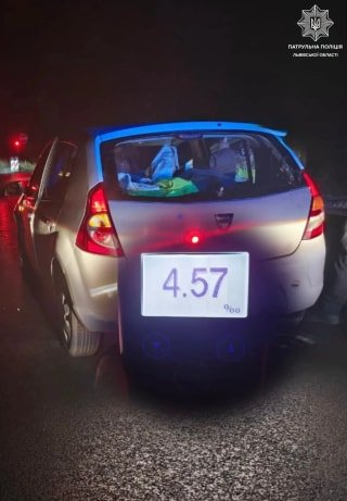Нетверезий водій із 4,5 проміле алкоголю затриманий патрульними на трасі біля Львова