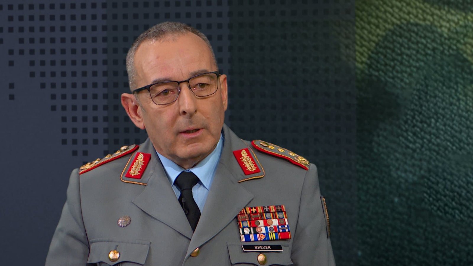 Німецький генерал висуває свою кандидатуру на ключову позицію в НАТО