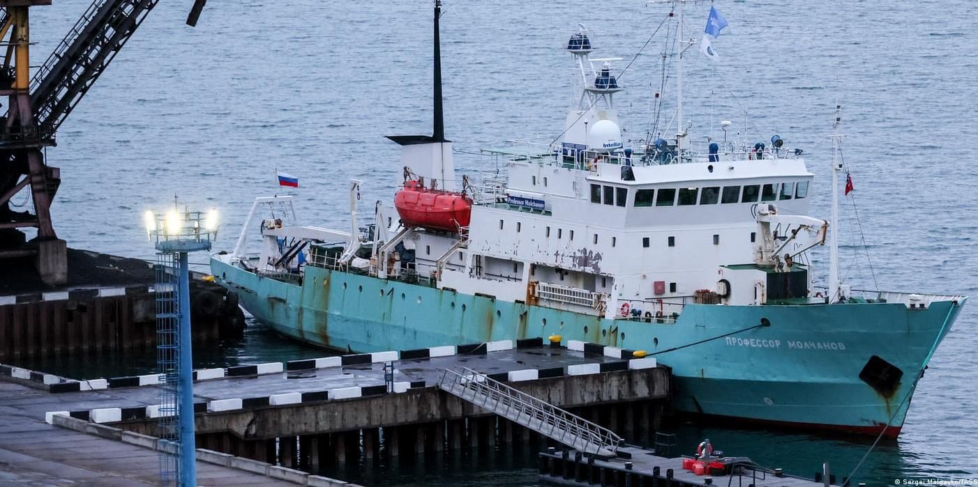 Норвегія повернула 69 росіян з арештованого судна на Шпіцбергені