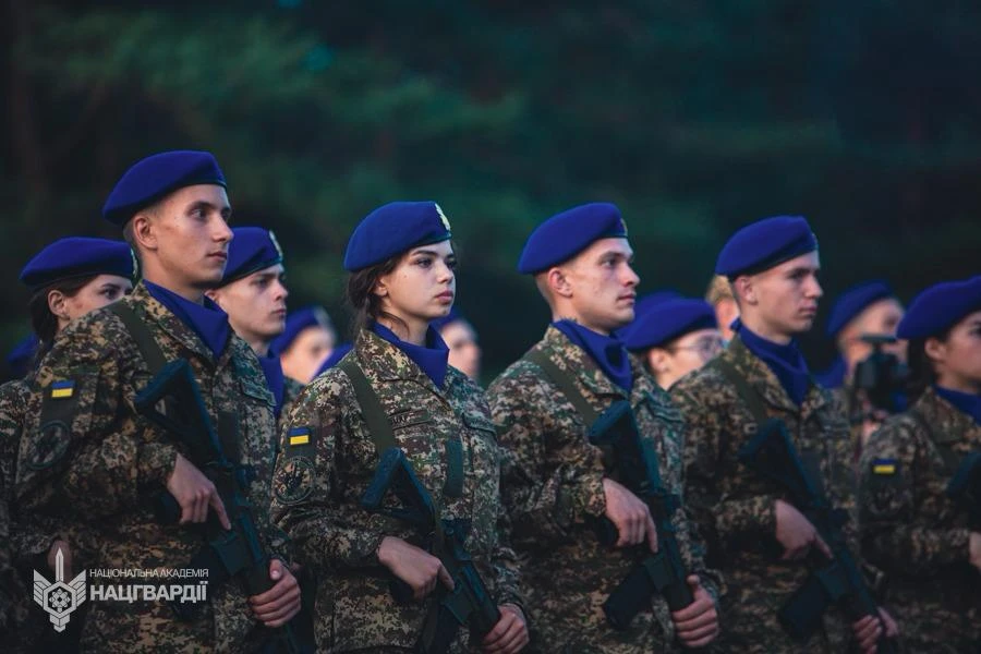 Першокурсники Національної академії Нацгвардії урочисто склали військову присягу