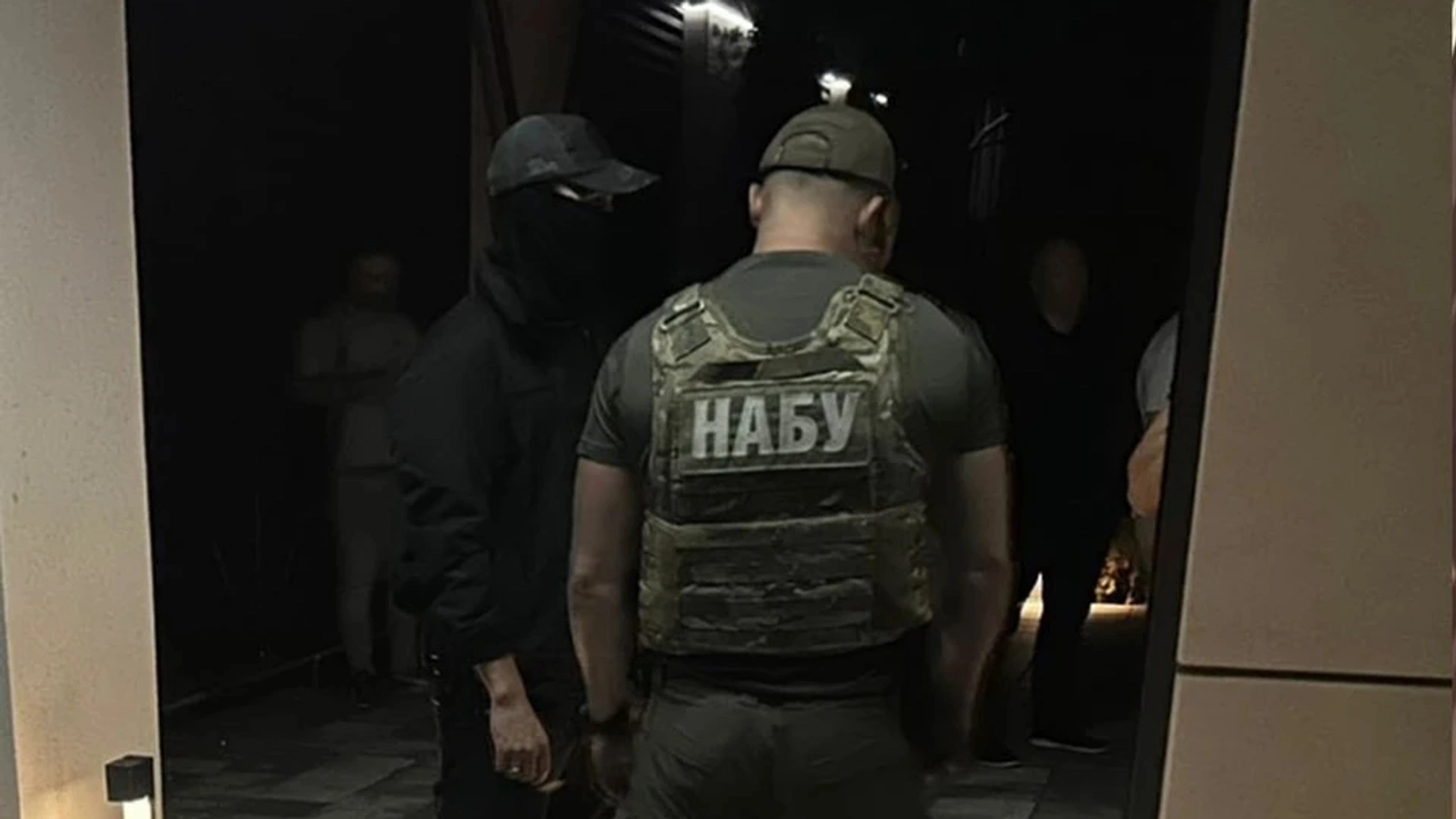 Податкова служба прокоментувала свій статус у плівках НАБУ: "Підозра не є доказом вини"