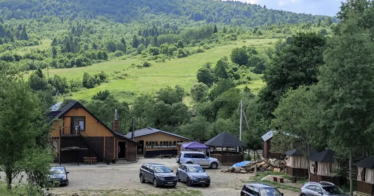 Правоохоронці досліджують можливі земельні махінації у районі Тустані
