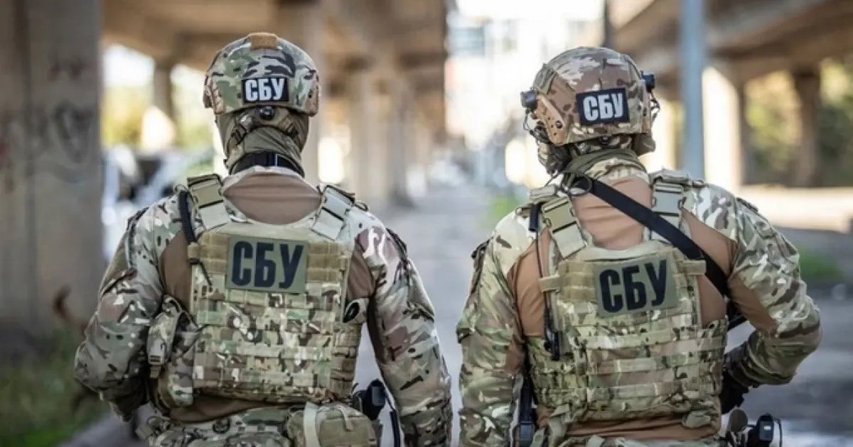 СБУ затримала двох осіб за підозрою у причетності до вибуху біля територіального центру комплектування в Миколаєві