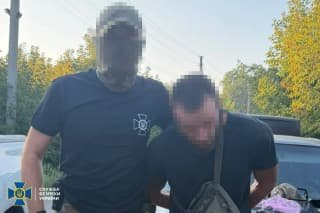 СБУ затримала працівника комунальної служби Слов'янська за коригування російських обстрілів міста