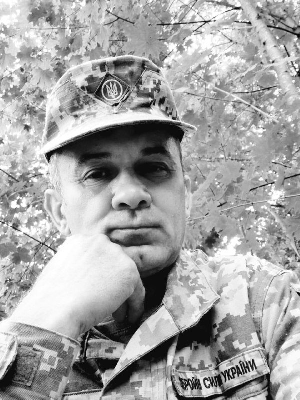 Щоденна хвилина мовчання о 9:00 – вшанування пам’яті загиблих в Україні.