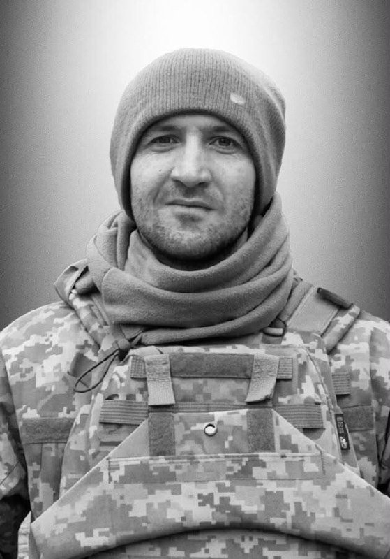 Щоденна хвилина мовчання о 9:00: вшануйте пам'ять загиблих, де б ви не були.