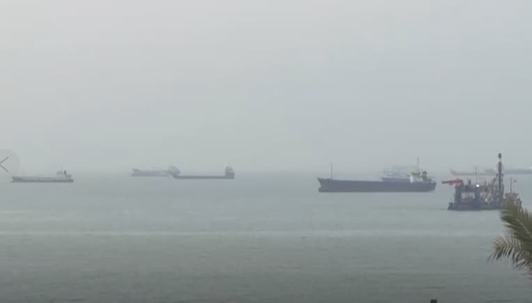 США завдали удару по трьох іранських танкерах у відповідь на ракетний напад