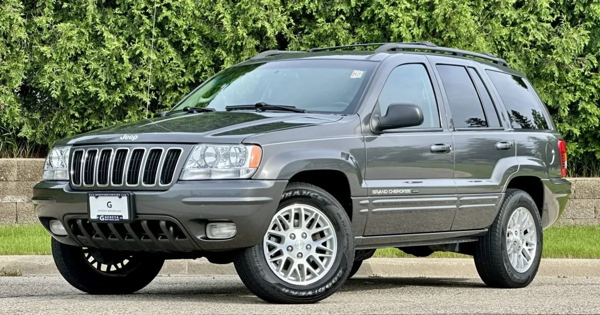Суд у Львові заарештував Jeep вартістю 950 євро, який намагалися ввести під виглядом гуманітарної допомоги