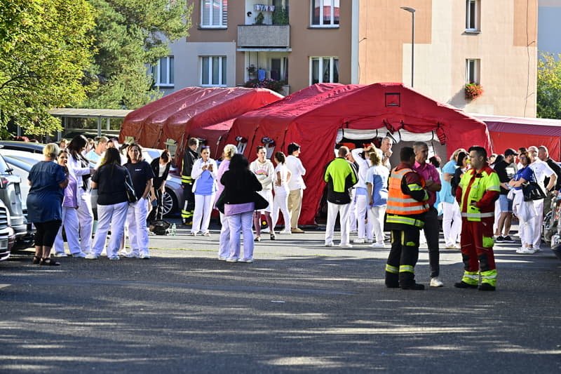 У Чехії понад 200 пацієнтів евакуювали з лікарні через загрозу мінування