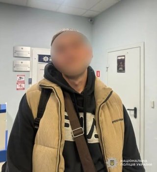 У Львові поліція затримала 35-річного чоловіка за підозрою у крадіжці гаманця