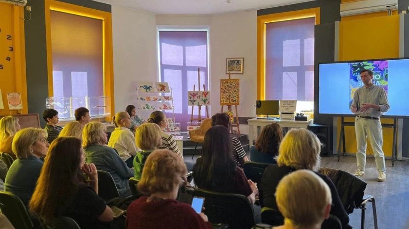 У Львові презентували навчальний посібник для творчого розвитку дітей з порушеннями слуху