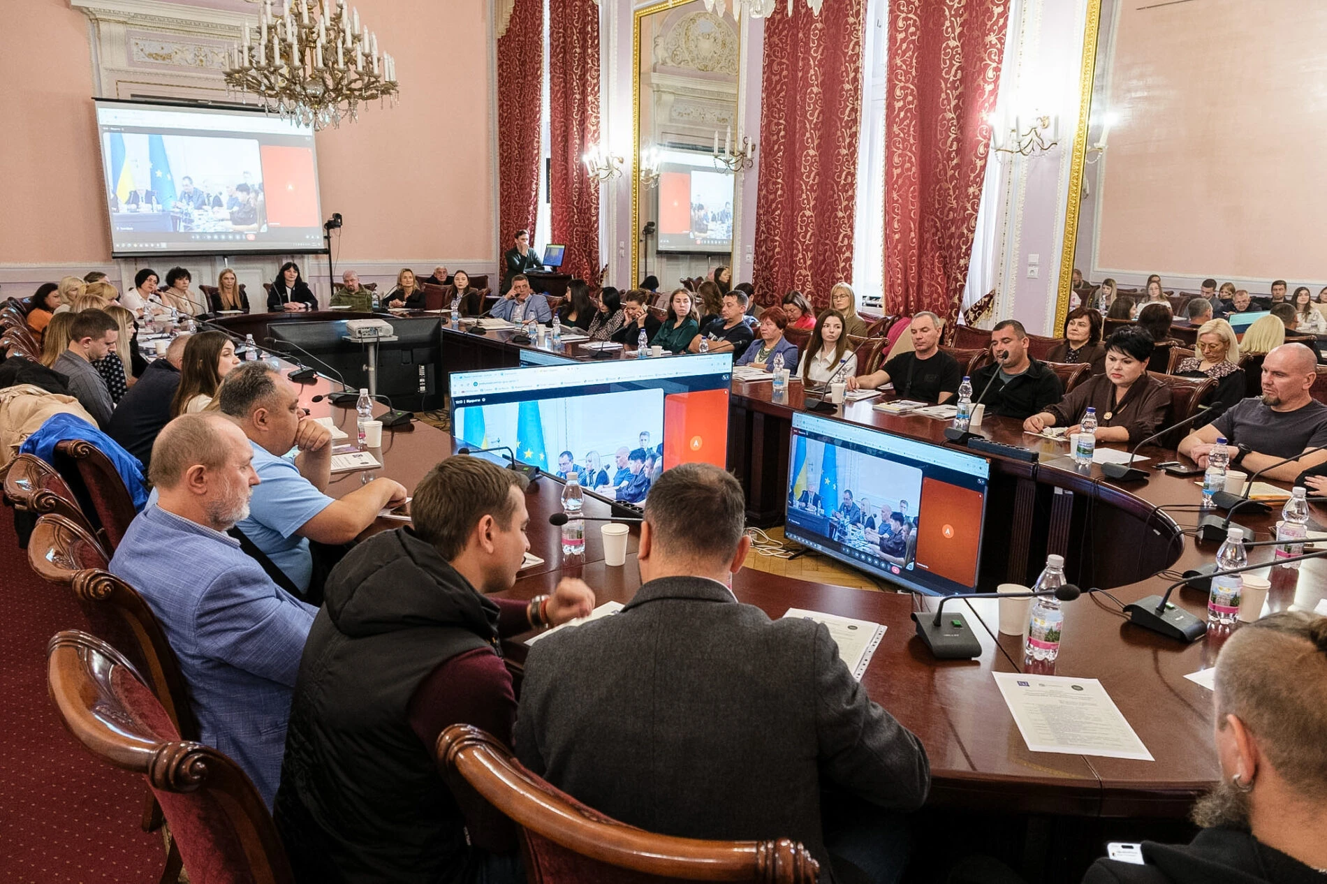 У Львові розпочали навчальний курс з підтримки ветеранів та їхніх сімей