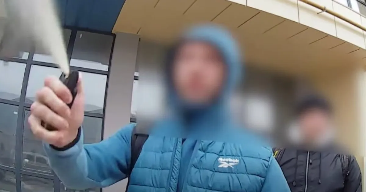 У Львові суд засудив чоловіка за розпил перцевого балончика на групу людей під час оповіщення