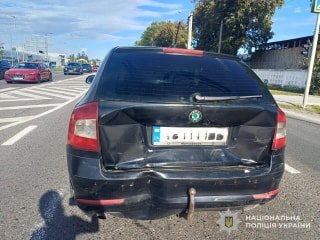 У Малехові сталася ДТП за участю мікроавтобуса та легкового автомобіля: одна пасажирка Skoda травмована