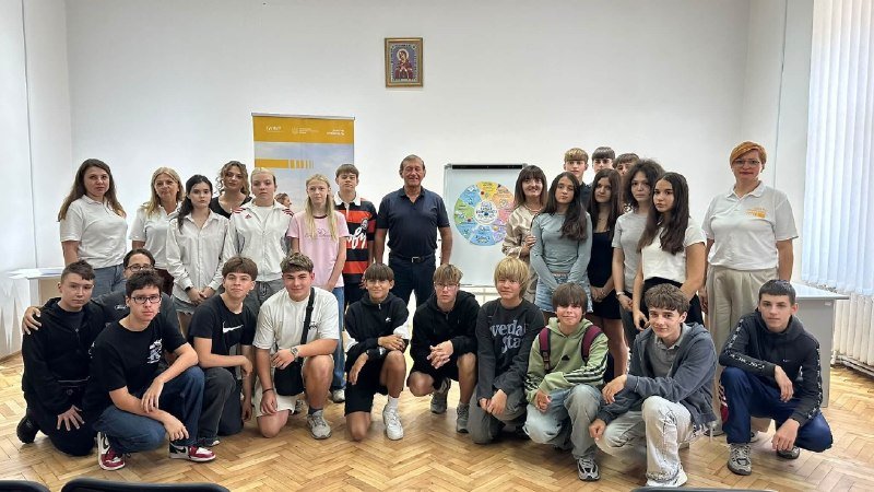 У Стрию відбулася зустріч для молоді на тему грамотності та життєстійкості
