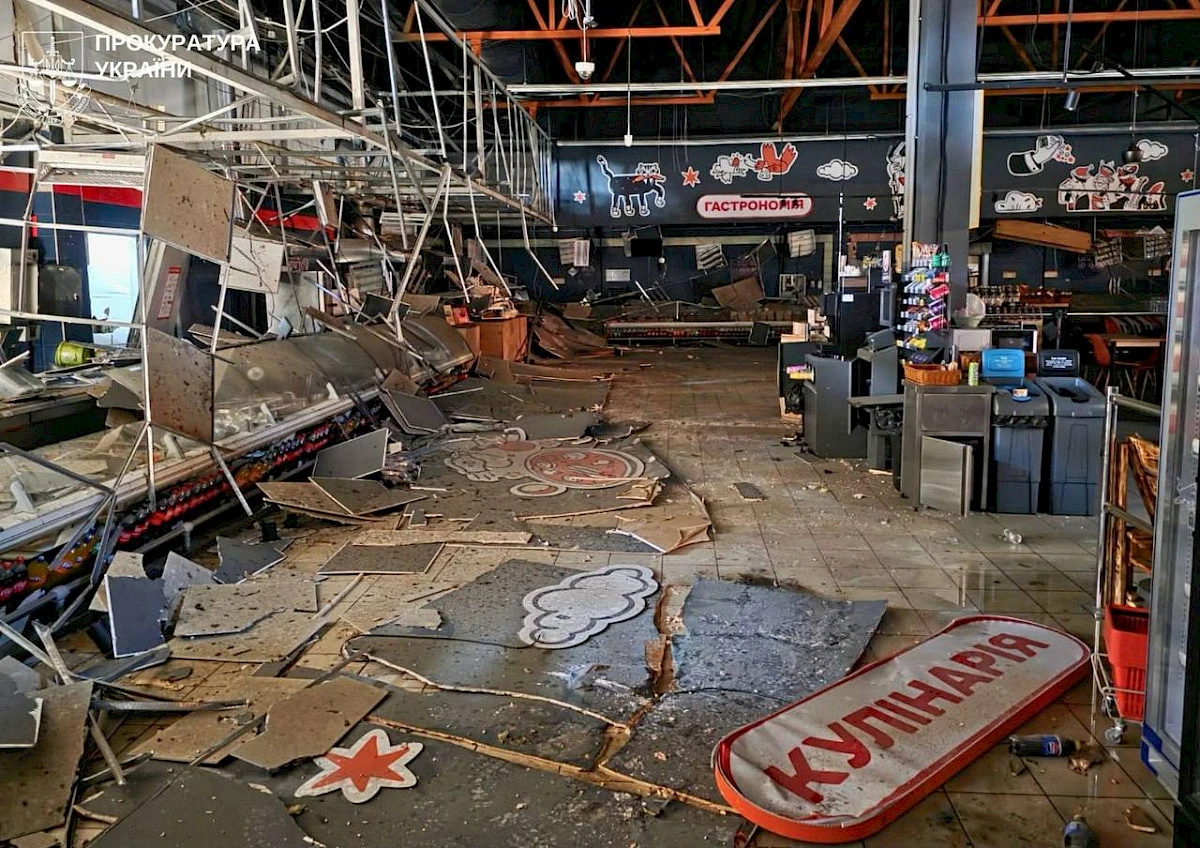 У Запоріжжі внаслідок обстрілів суттєво пошкоджений City Mall