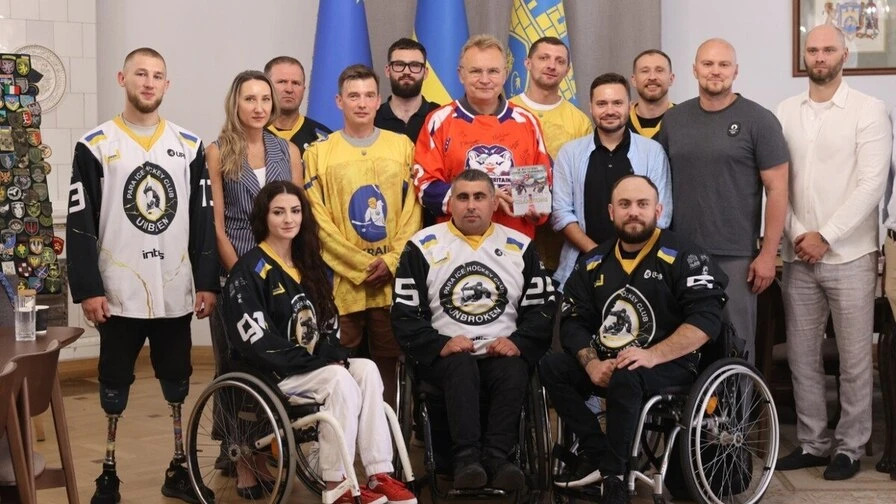 Українські парахокеїсти здобули перемогу над Великою Британією у серії матчів та готуються до участі в Паралімпійських іграх