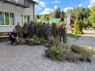 Військово-патріотичний вишкіл для молоді Львівщини: нові горизонти у селі Сприня