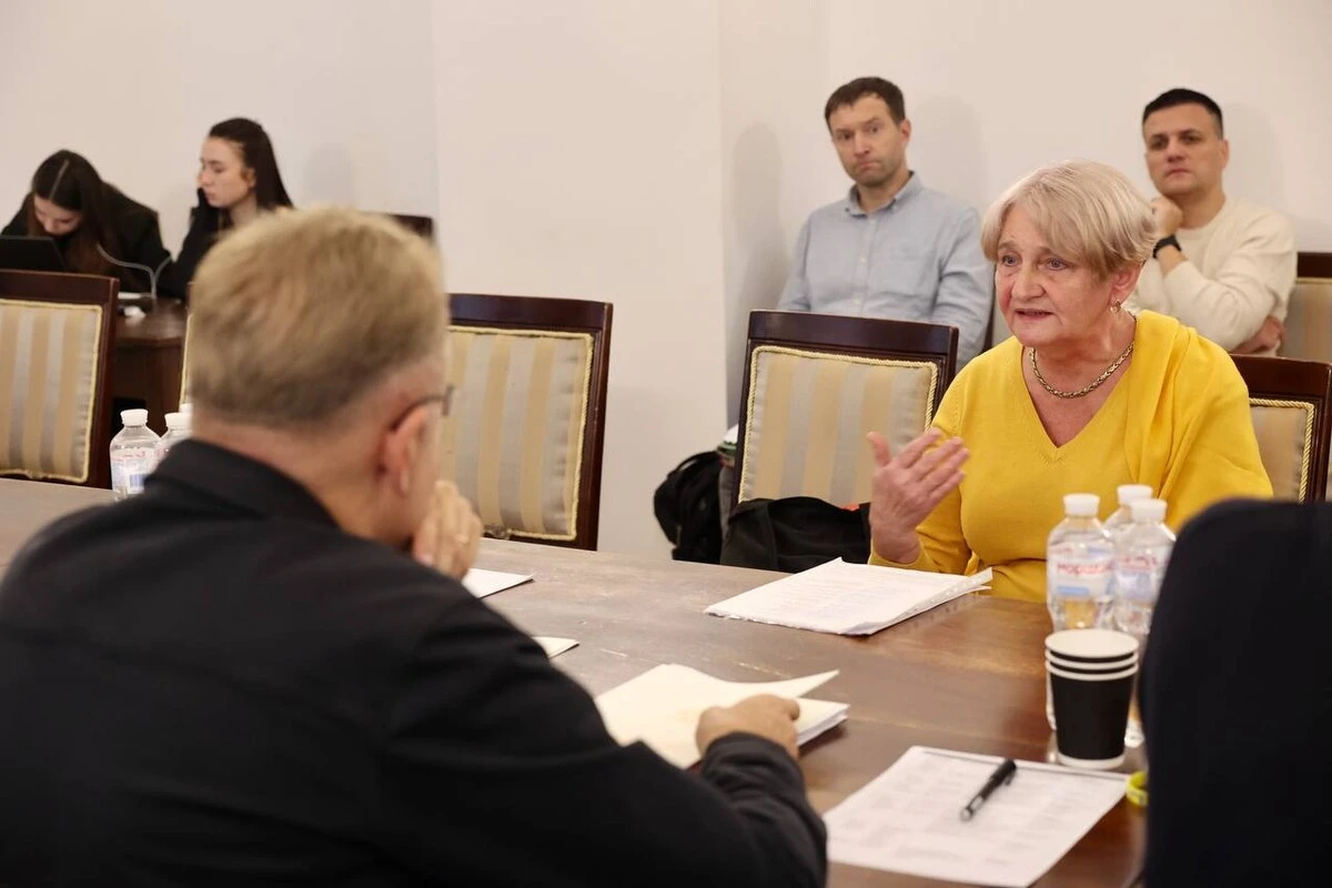 Андрій Садовий ініціював звернення до прокуратури щодо відчуження саду на вулиці Дороша