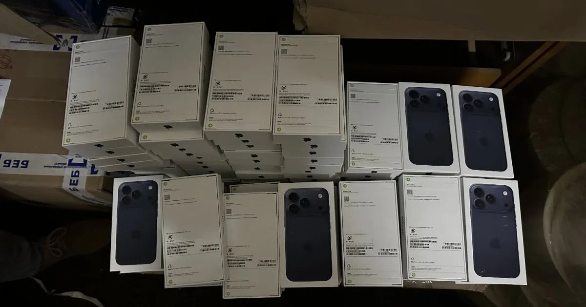 АРМА реалізує понад 800 одиниць техніки Apple, вилученої на Львівській митниці: iPhone, Apple Watch та AirPods у продажу