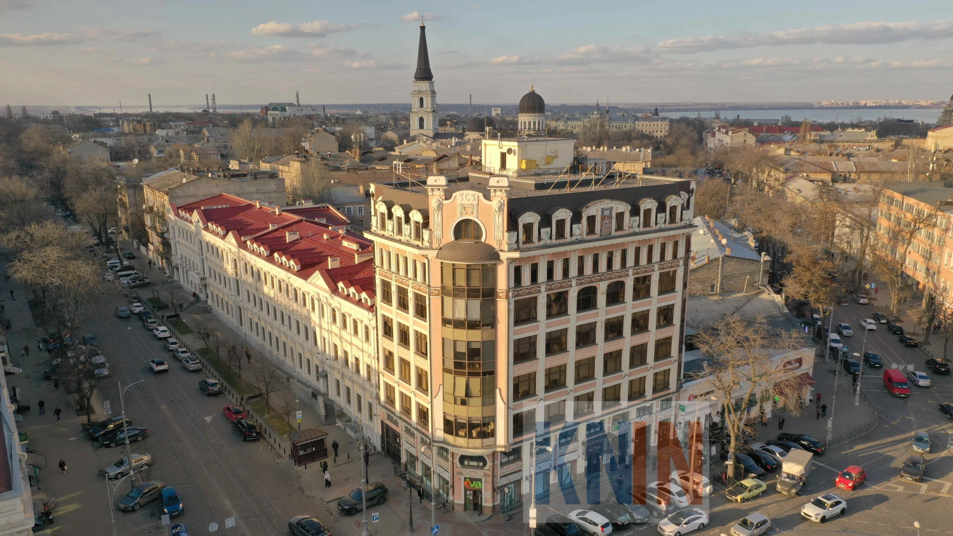 АРМА розпочинає підготовку до конкурсу з продажу торговельного центру в центрі Одеси