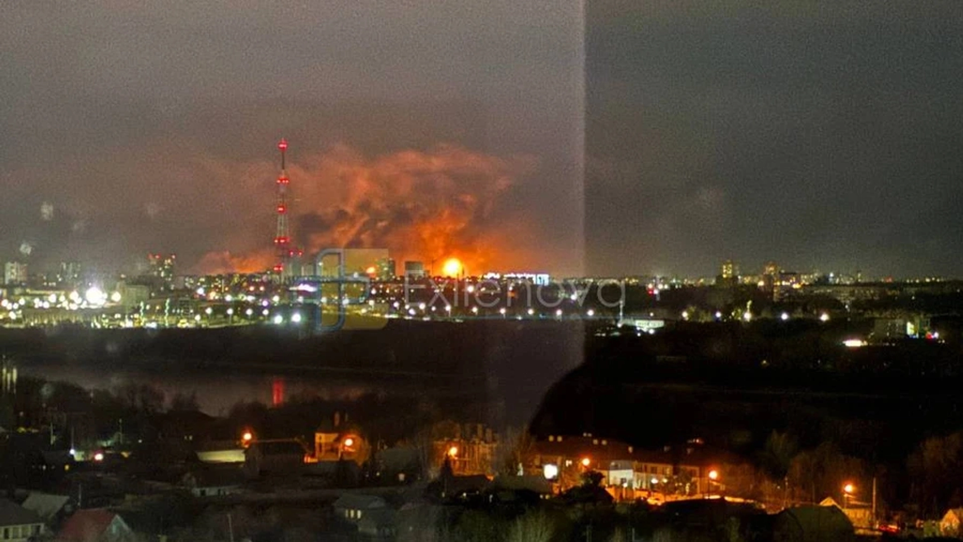 Безпілотники вдарили по хімічному заводу в Омську, за 2500 км від України
