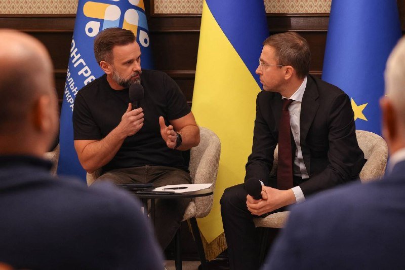 Діалоги на Конгресі місцевих та регіональних влад: участь Прем'єр-міністра України у формуванні нових ініціатив.