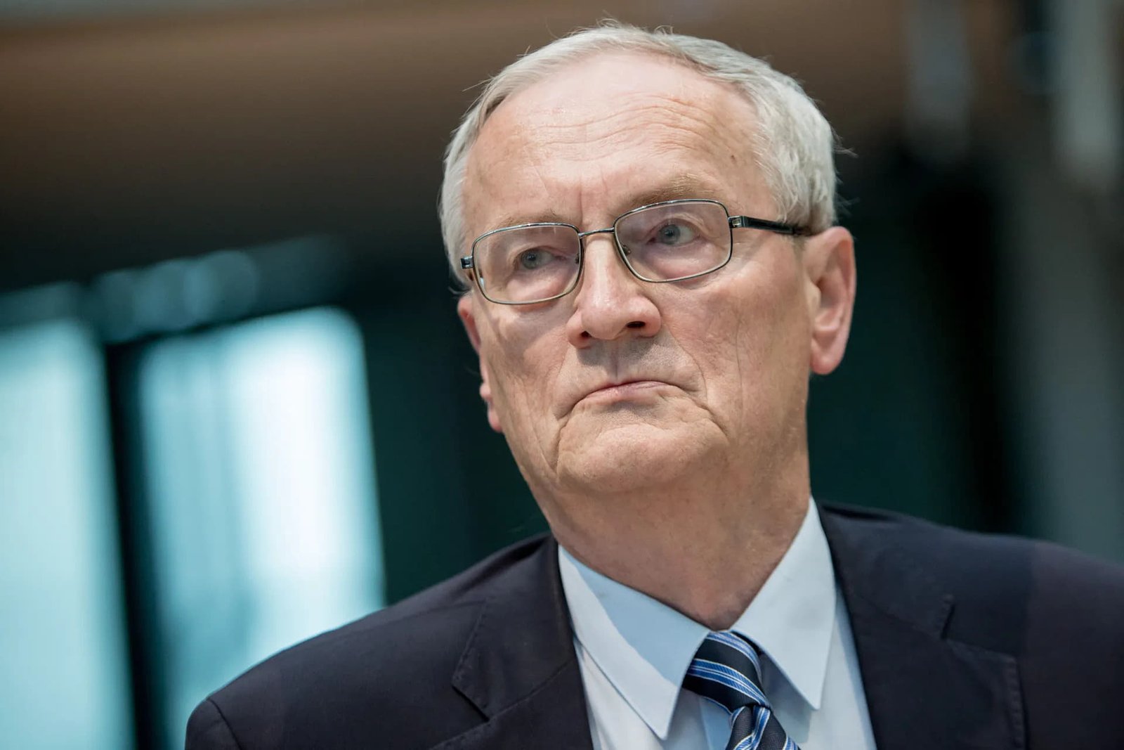 Ексглава німецької розвідки підозрюється у передачі конфіденційної інформації Азербайджану