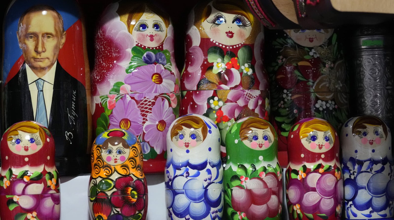 Франція у гібридній війні з РФ: досвід "Матрьошки" та інші успіхи, які можуть стати корисними для України
