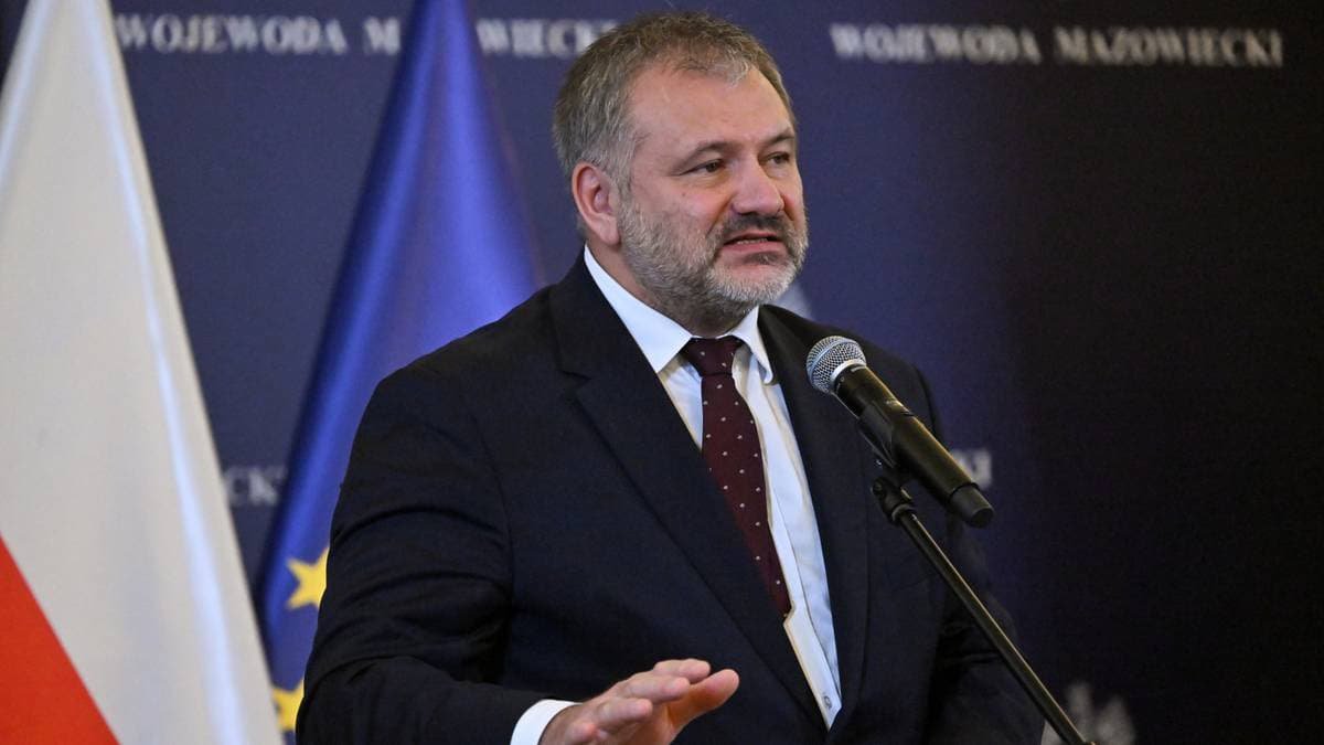 Генеральний прокурор Польщі ініціює розслідування щодо дій Навроцького поблизу Конституційного трибуналу