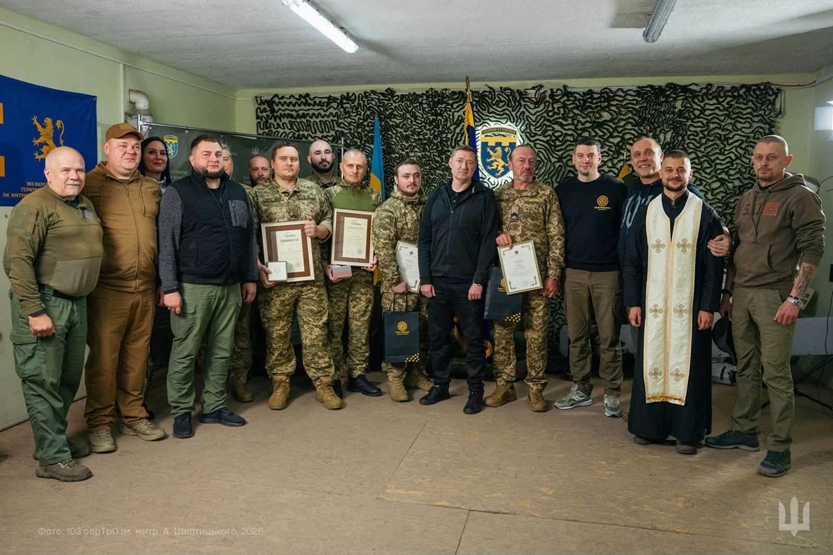 Голова Львівської ОВА провів зустріч із захисниками 103-ї бригади тероборони