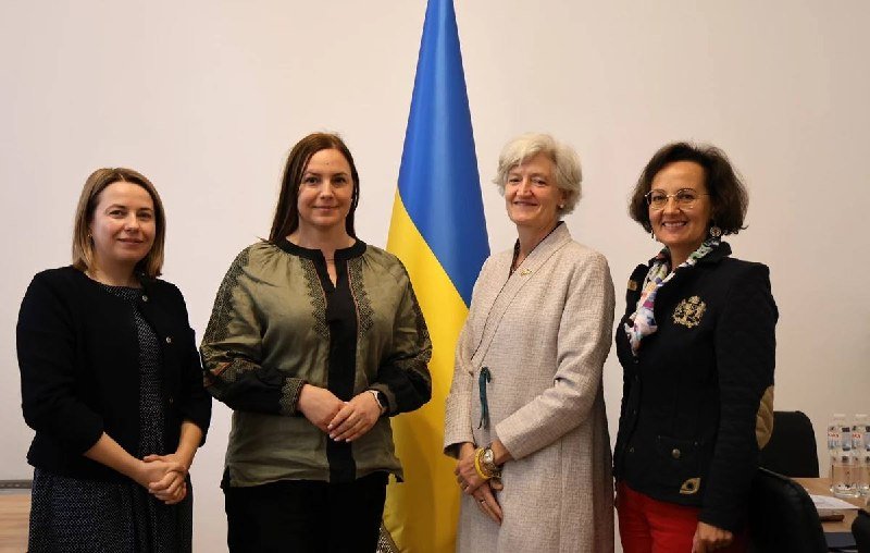 Христина Замула провела зустріч з Посолкою Канади в Україні Тамарою Мавіні: обговорено ситуацію на Львівщині та підтримку регіону.