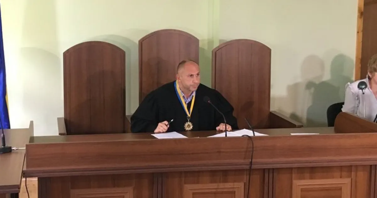 Львівському судді, підозрюваному у спробі "відкуплення" брата від ТЦК, може загрожувати звільнення з посади