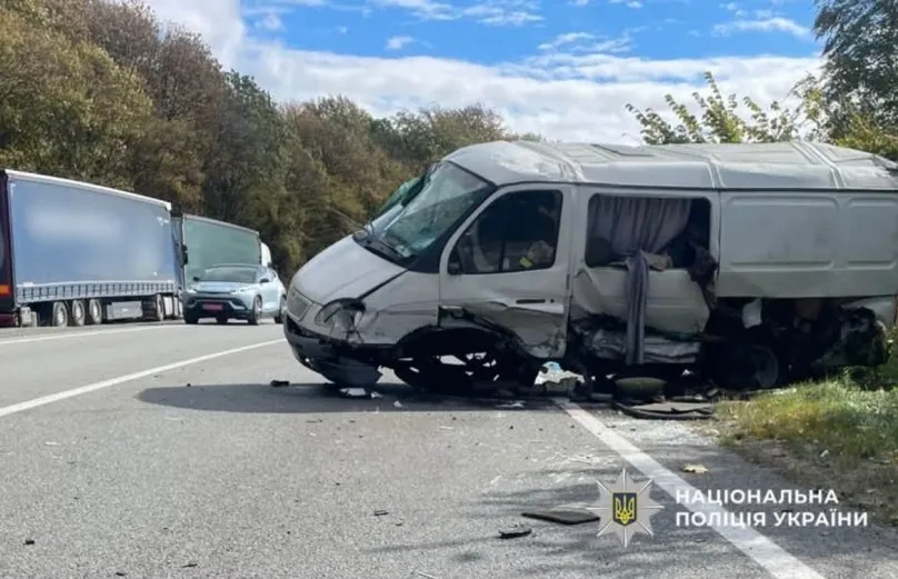 На Львівщині внаслідок ДТП постраждали троє мешканців Івано-Франківської області