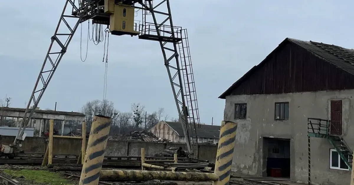 На Львівщині виставлено на продаж державний деревообробний комплекс за 338 тисяч гривень