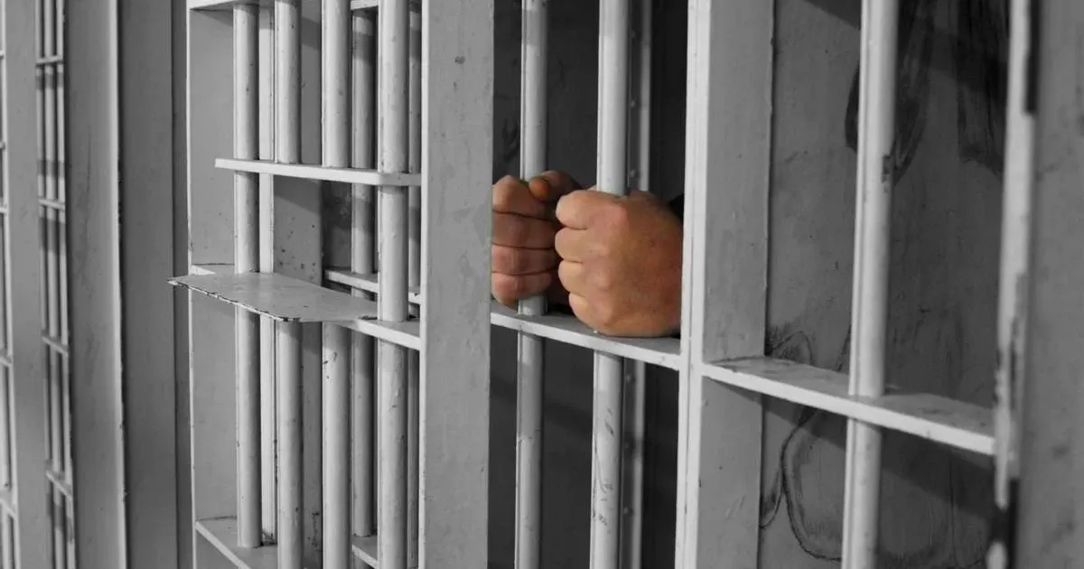 Працівника ДСНС Львівщини засуджено до 9 років позбавлення волі за збут наркотиків