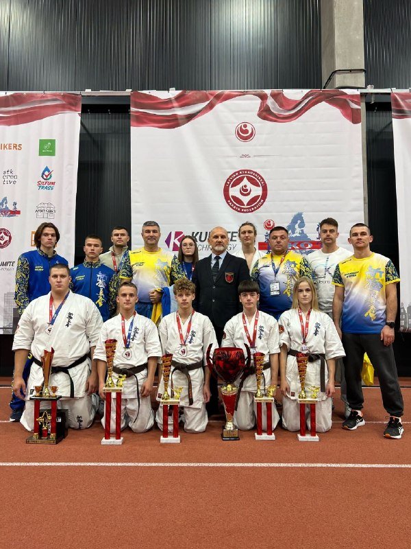 Представники Стрийщини здобули перемоги на Чемпіонаті Європи з кіокушинкай карате