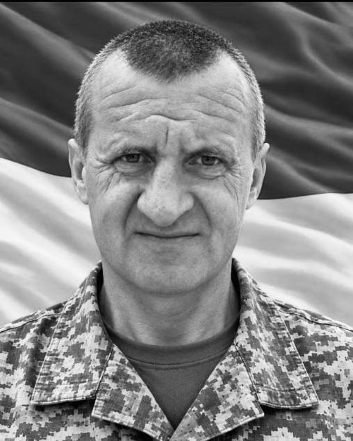 Щоденна хвилина мовчання о 9 годині: вшануємо пам'ять загиблих українців