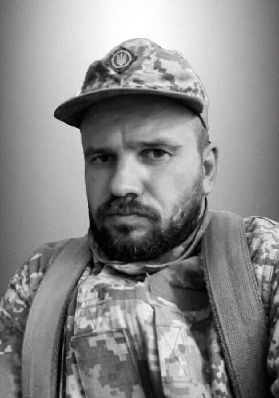 Щоденна хвилина мовчання о 9 годині: вшануємо пам’ять загиблих українців.