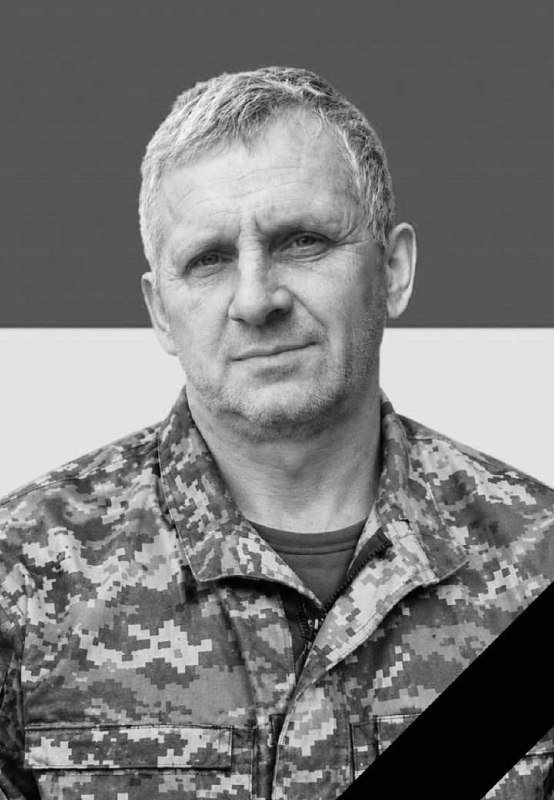 Щоденно о 9:00 в Україні відзначають хвилину мовчання на честь загиблих.