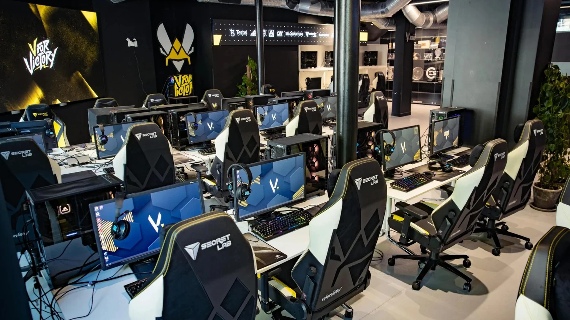 Штаб-квартира Vitality постраждала внаслідок протестних акцій
