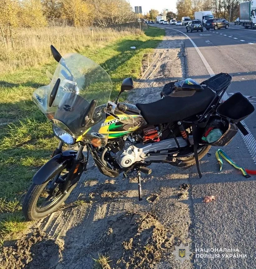 Смертельна аварія на трасі "Київ-Чоп": мотоцикліст загинув у ДТП біля Розвадова
