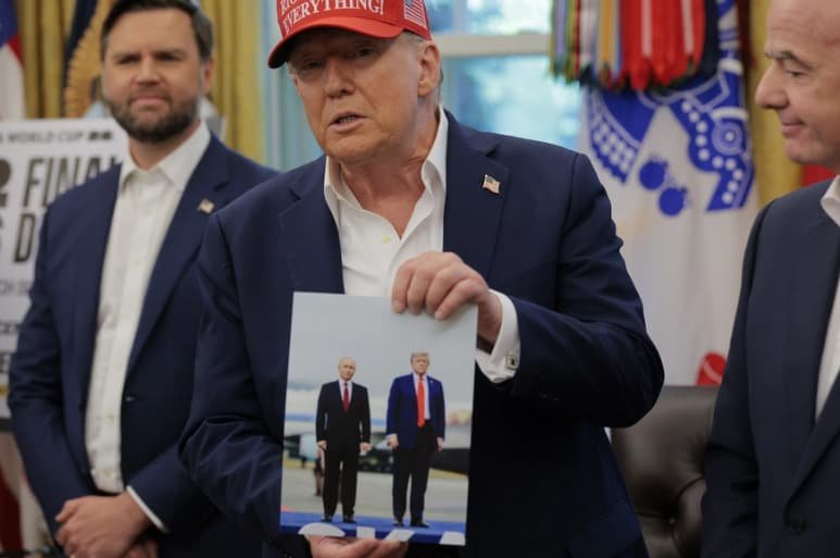 Трамп підписав скасування санкцій проти Росії згідно з "законом Грема"